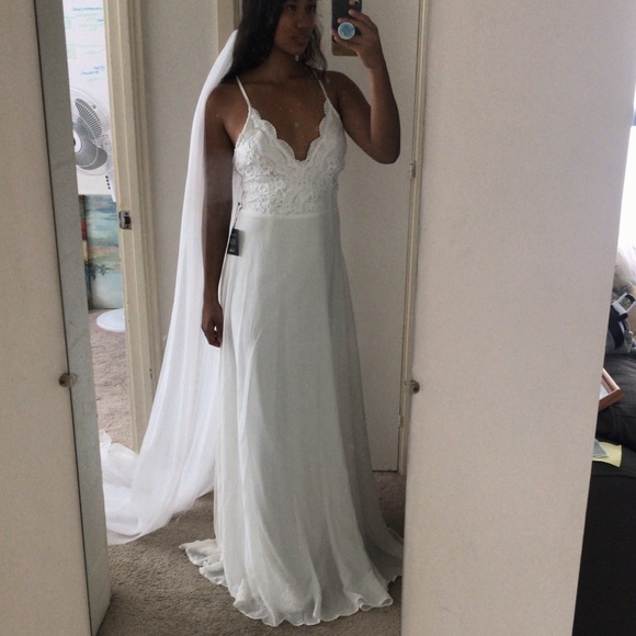 Lulu’s Madalyn White Lace Dress - Picture 2 of 5